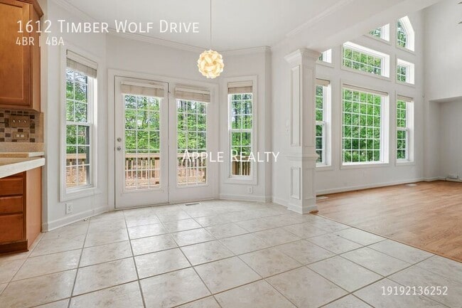 Photo - 1612 Timber Wolf Dr