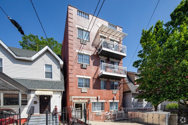 Photo - 112-11 39th Ave Apartments
