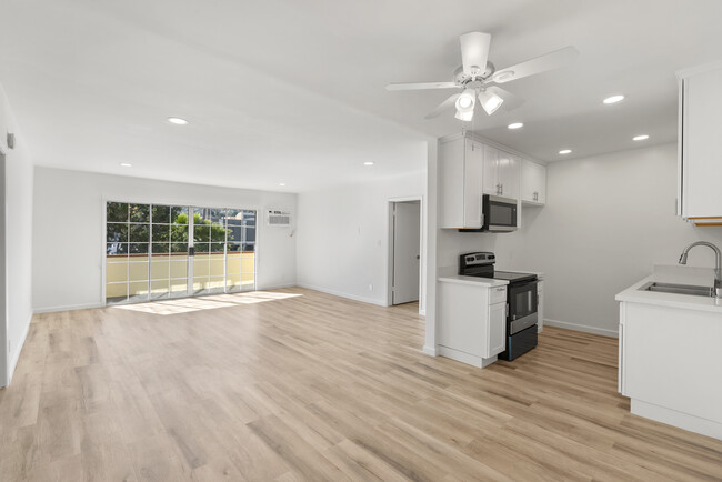 Building Photo - Willis Apartments