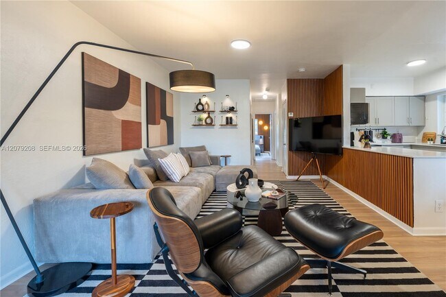 1317 NE 116th St Unit 1317