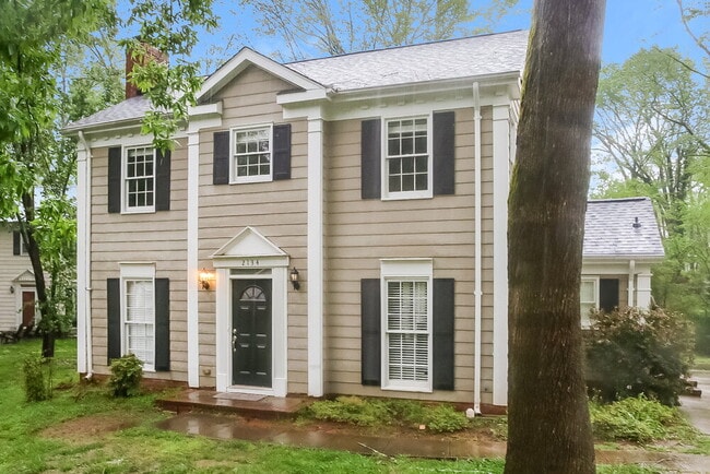 Photo - 2134 Dembrigh Ln