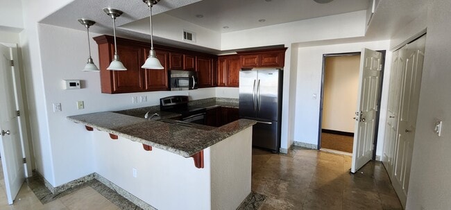 Photo - 200 W 2nd St