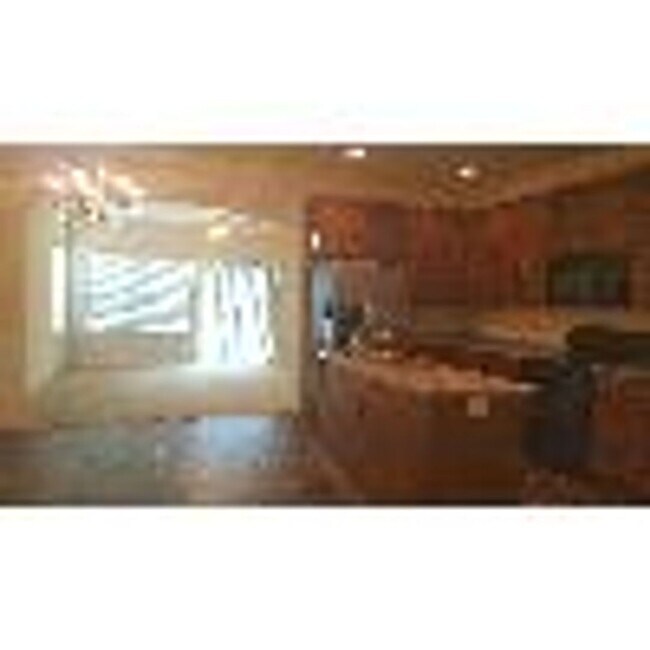 Photo - 4Bed/2.5Bath 26700 sq ft home located in Wellesley