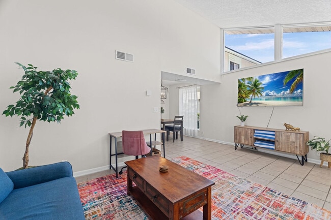 524 6th Ave N Unit SI ID1609781P