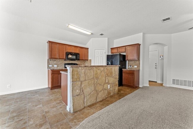 Photo - 216 Teron Dr
