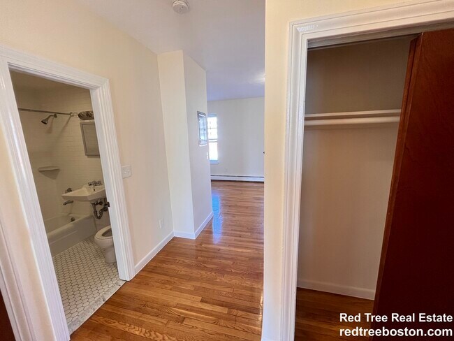 Photo - 172 N Beacon St Unit 3