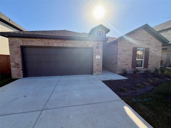 Photo - 117 Rocky View Ln