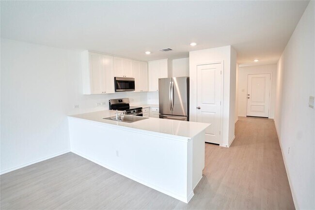 Photo - 360 Brannigan Dr
