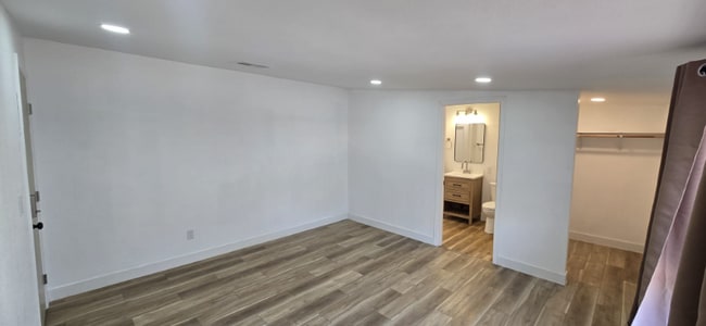 Photo - 1733 Ophir Dr House