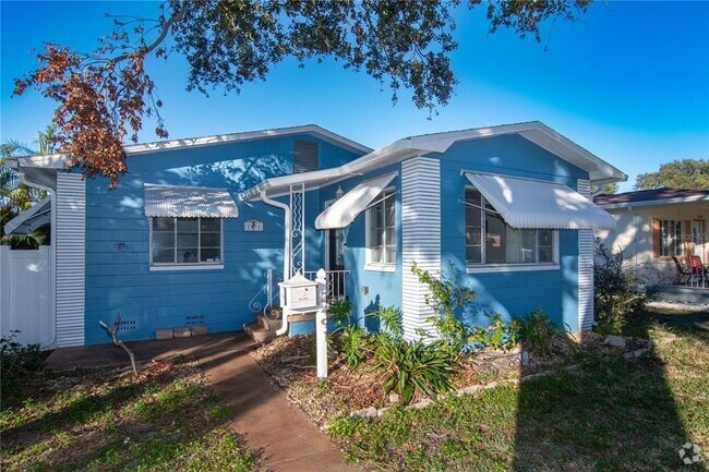 Building Photo - 2491 35th Ave N Rental