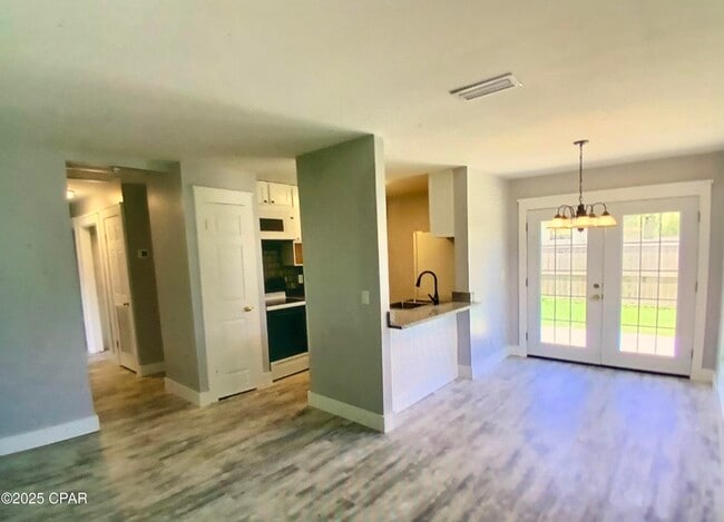 Building Photo - 1111 Fortune Ave Rental