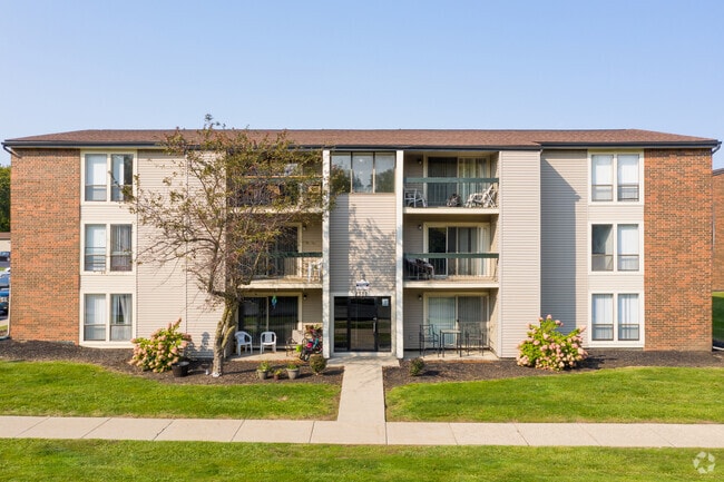 Photo - Fairway Trails