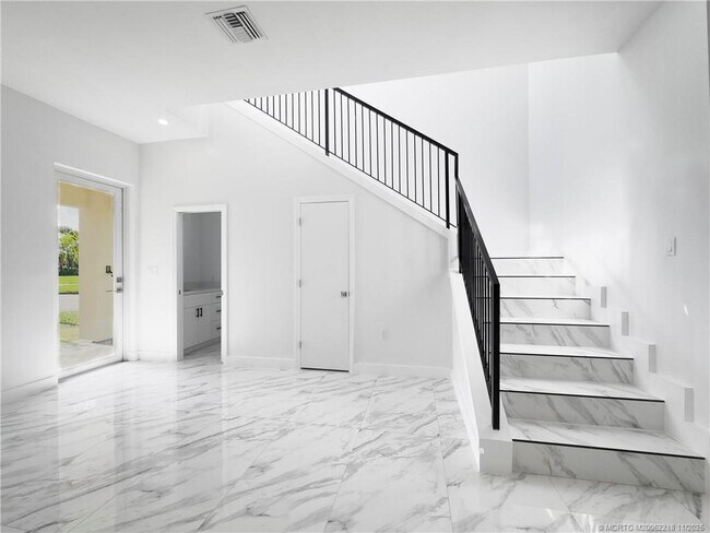 Photo - 149 Southeast Cor. Arno