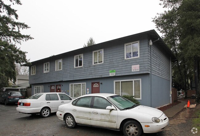 Photo - Cherry Hill Apartments