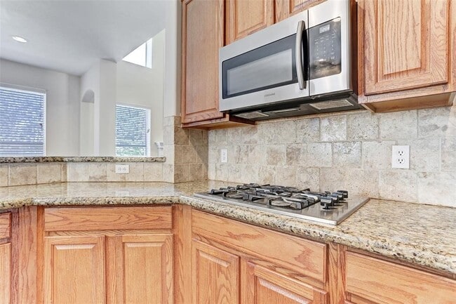 Photo - 8607 Saratoga Dr