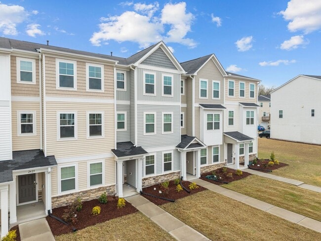 Photo - Raleigh Living Made Easy – 3BR Townhome w/ Amenities & Prime Location