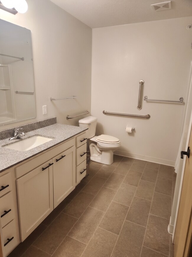 1112 Bridge unit B - Bath