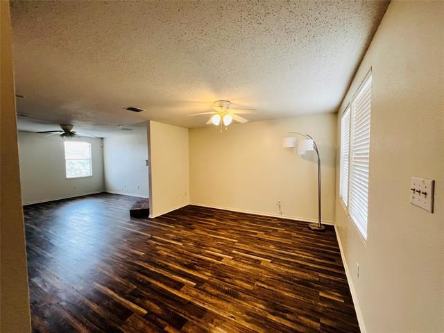 6209 Thoroughbred Trail