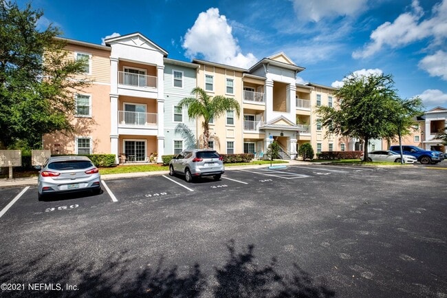 Photo - 4920 Key Lime Dr Unit 207