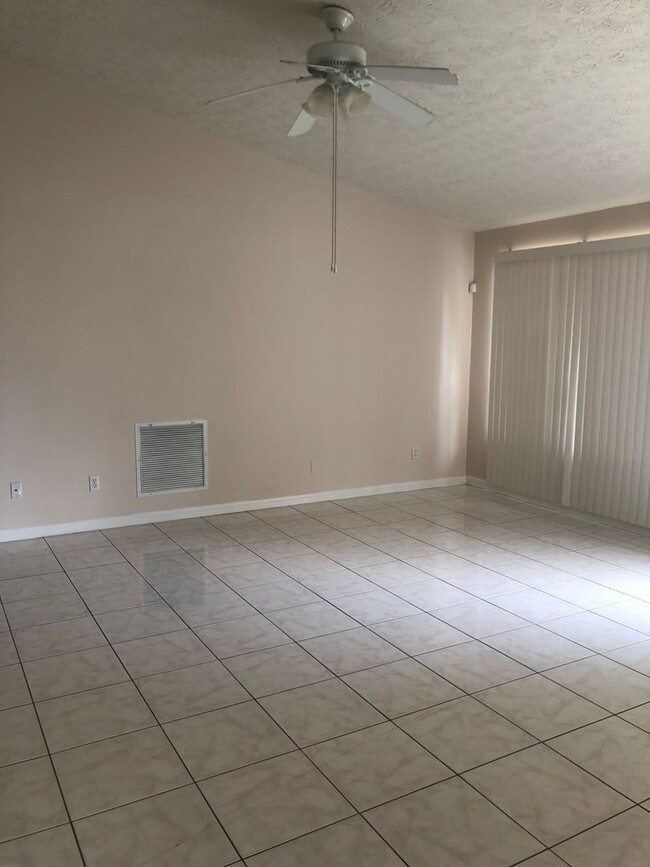 Photo - East of U.S.One 4 bedroom 3 bath