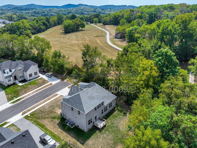 Photo - 631 Silva Ln