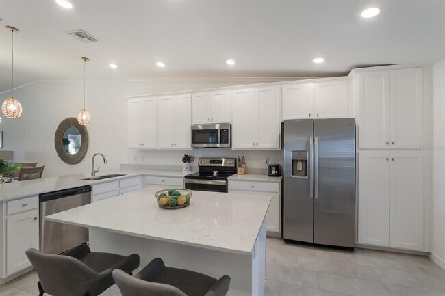 Photo - 5721 Palmer Cir Unit 201