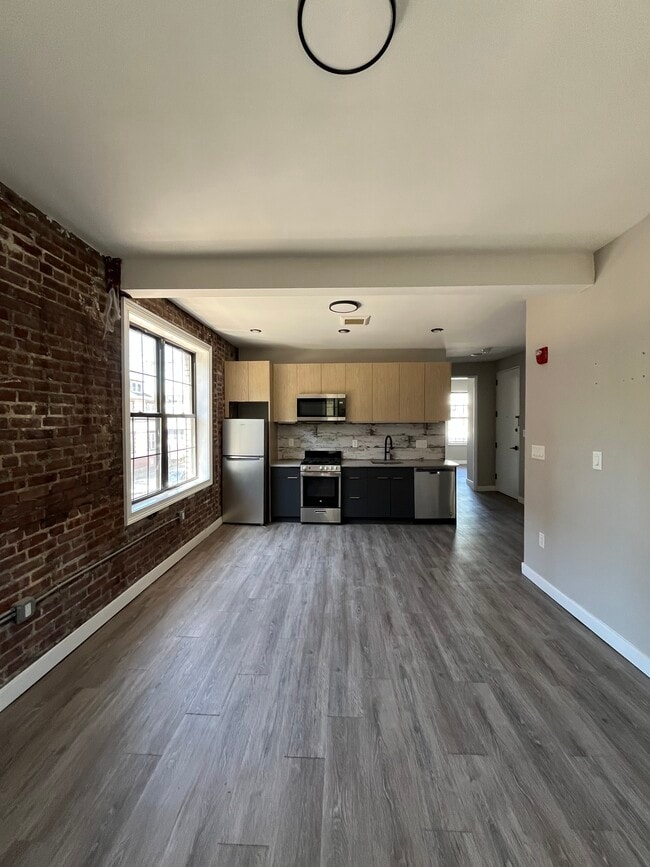 Building Photo - 73 Arlington Ave Unit 6 Rental