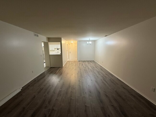 Photo - 30414 Orchard Lake Rd Unidad 4