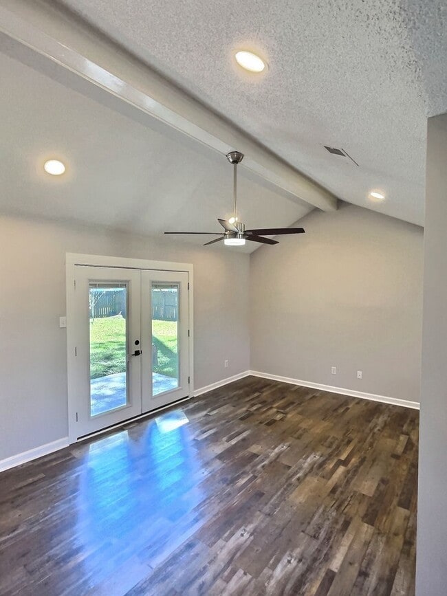 Photo - Beautifully Remodeled 3BD/2BA Home in Ocean Springs, MS