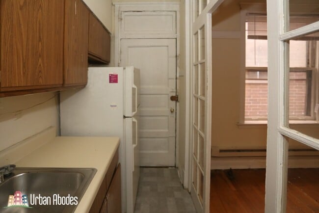 Photo - 725 W Barry Ave Unidad M032