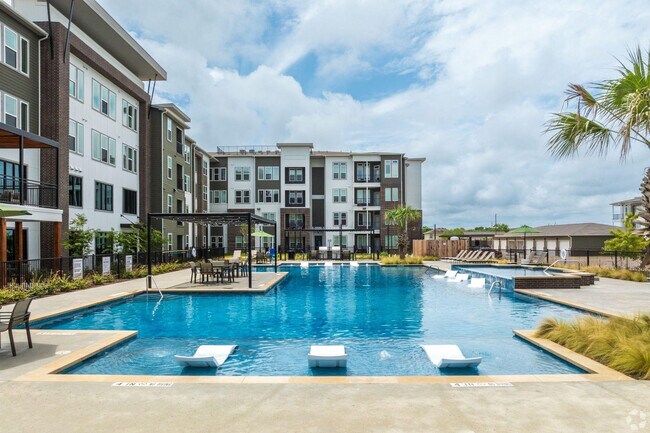 Photo - 12100 1/2 Ferrystone Glen Dr Unidad FL3-ID1240335P