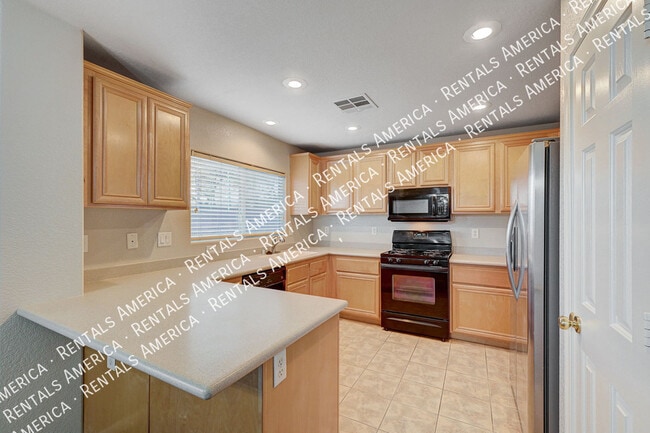 Photo - 10567 Foggy Glen Ave