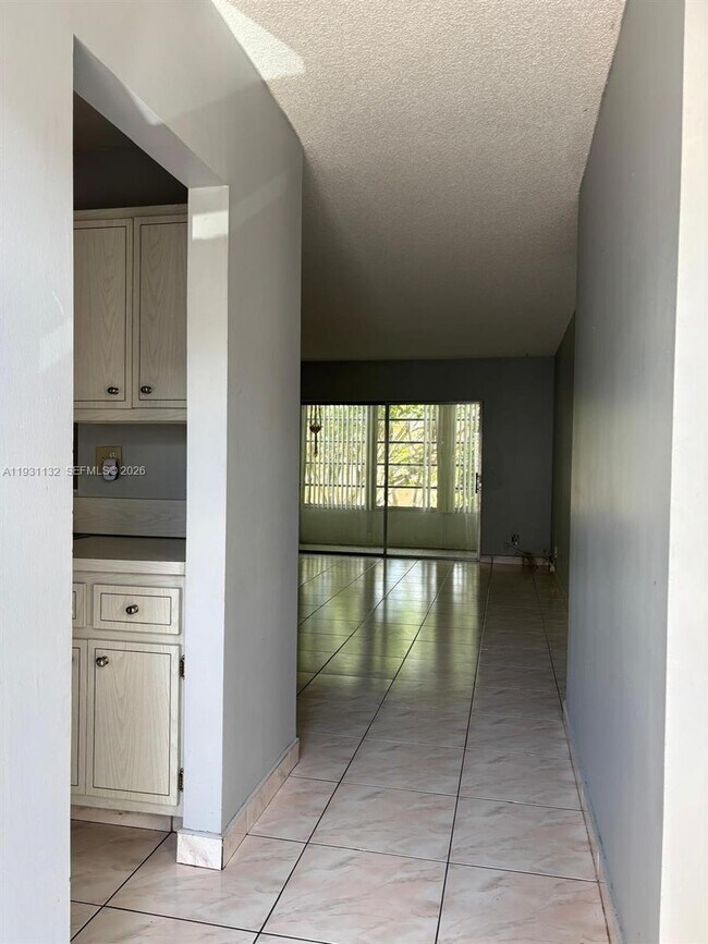 Photo - 5181 W Oakland Park Blvd Unit 214