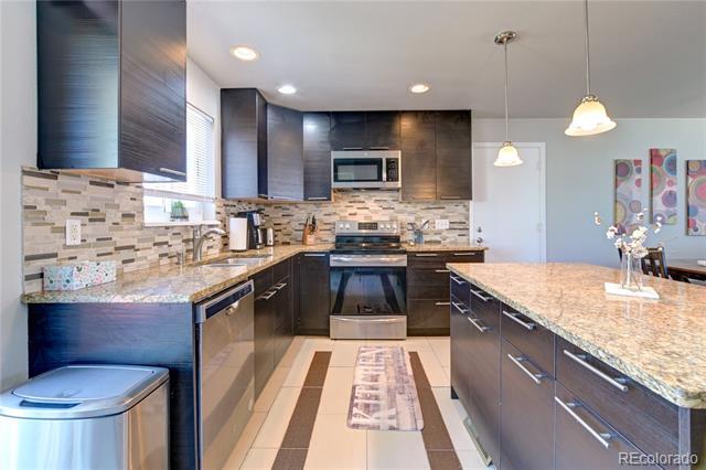 Photo - 2361 W 57th Ave