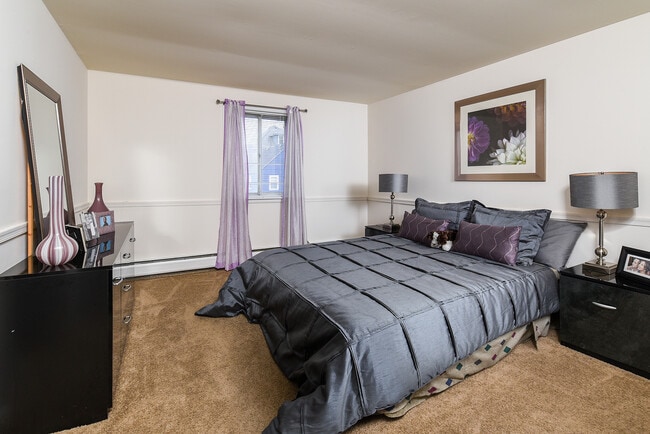 Cramer Hill Apartments & Townhomes