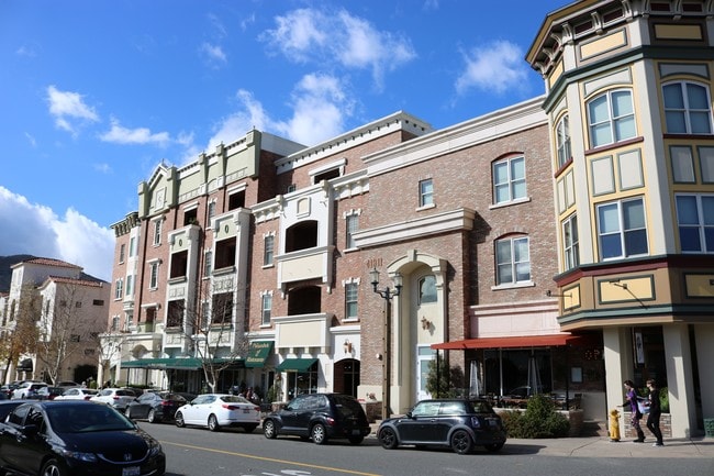 Photo - Cameron Historical Building