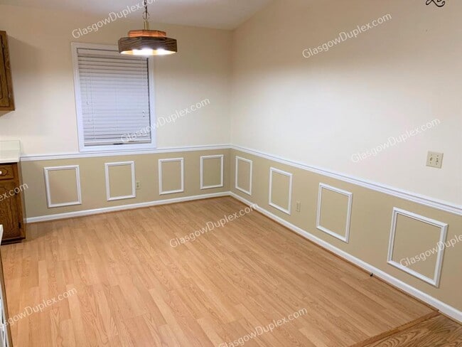 Photo - 100 Lyon Ave