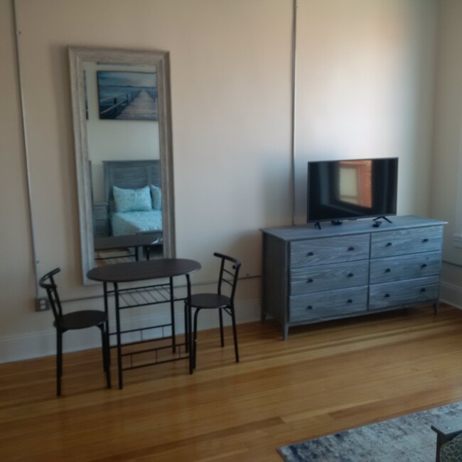 Building Photo - 38 Green St Unit 301 Rental