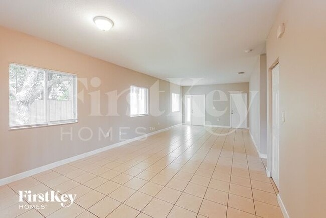 Photo - 3326 NE 3rd Dr