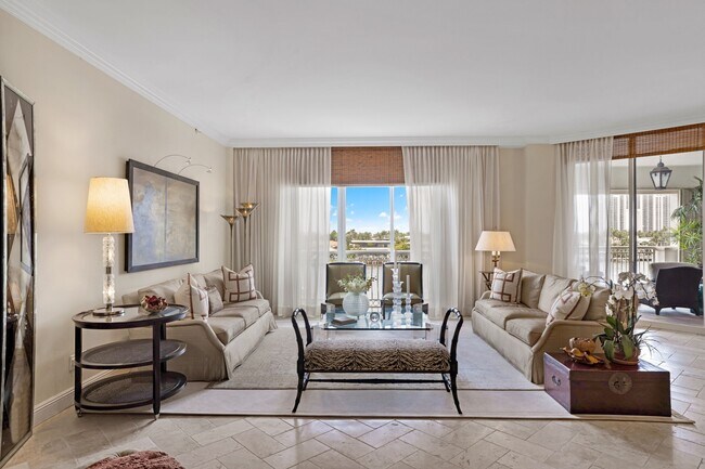 Photo - 19925 NE 39th Pl Unit # 402