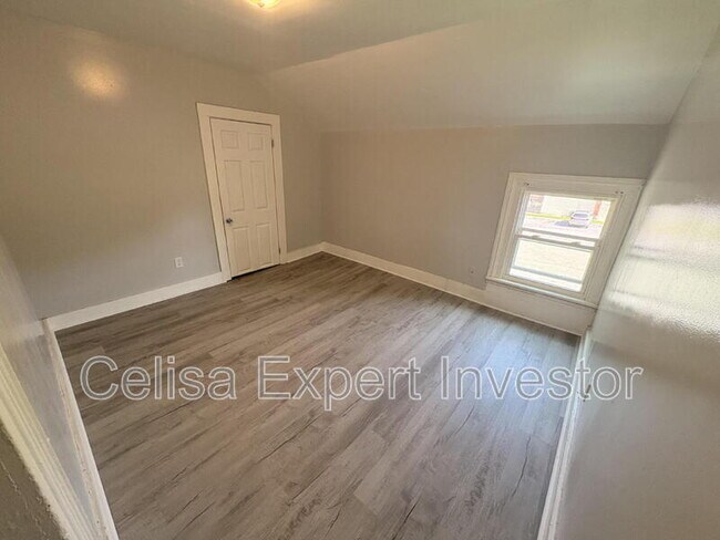 2401 Miner St Unit 3
