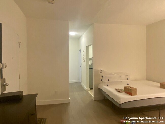 Photo - 552 Massachusetts Ave Unit 1