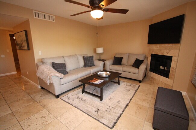 6651 N Campbell Ave Unit 150