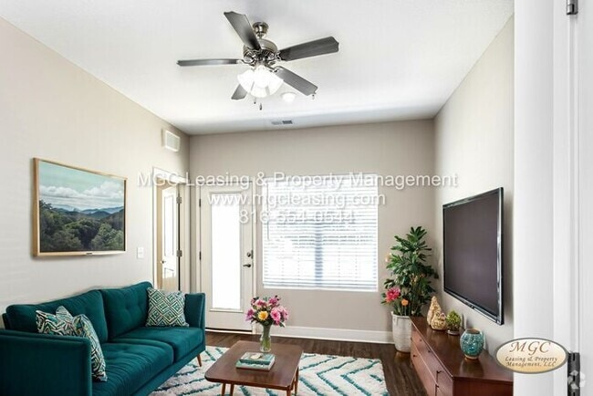 Building Photo - Brighton Crossing Apartments – 1 Bedroom, ...