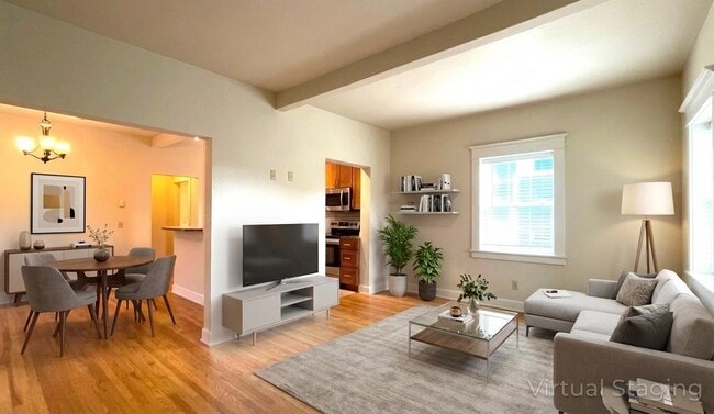 Photo - 106 Pearl Ave SE