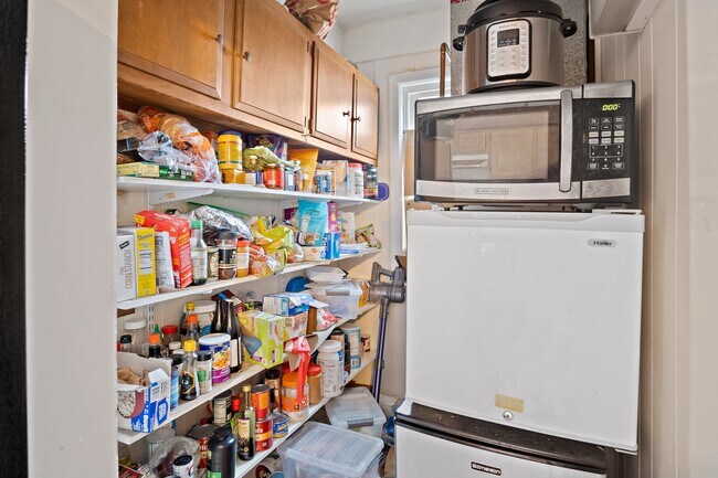 Photo - 852 Huntington Ave Unit 2