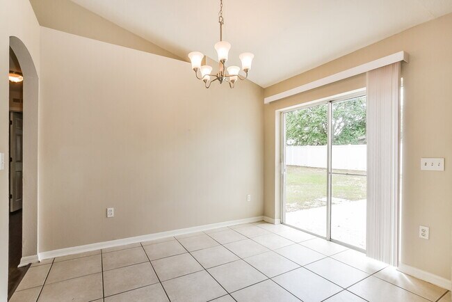 Photo - 2572 Palmetto Ridge Cir