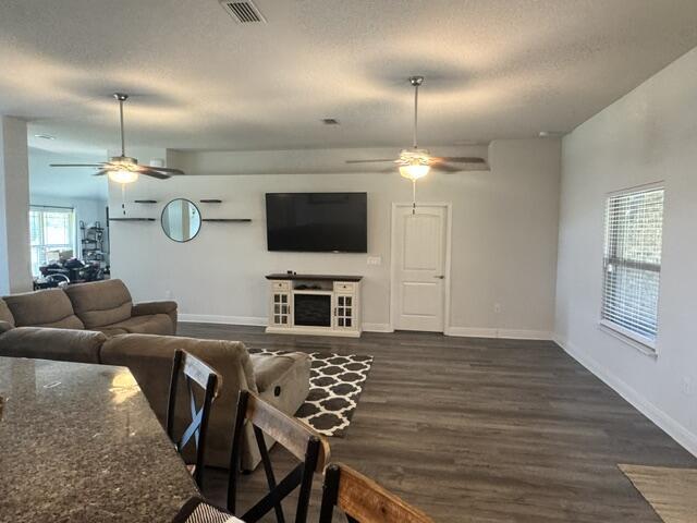 Photo - 5746 Periwinkle Ln