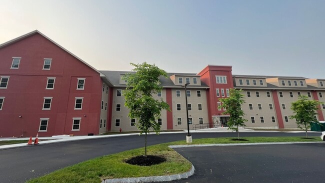 Photo - Fownes Mill-Large Rooms-Heated Garage-Welc...