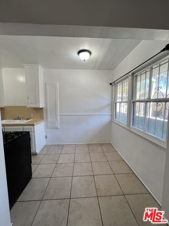 Photo - 873 N Hoover St Unidad 1/2